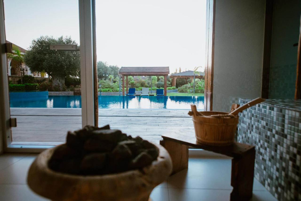 Villa Grand Mansion &