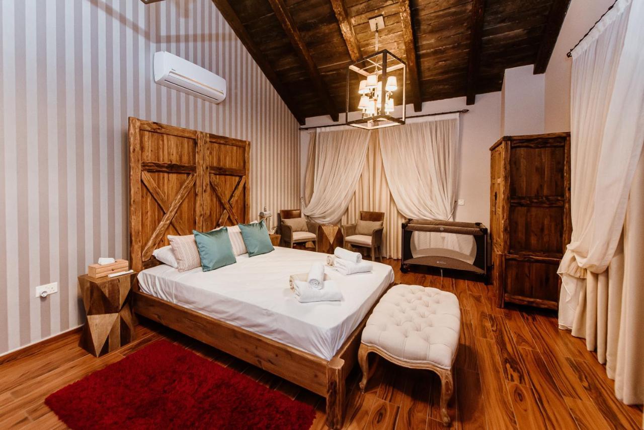 Grand Mansion &